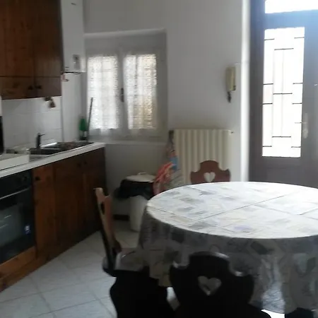 Frühstückspension La Casa Del Nonno Zambonate 2*